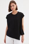 Asymmetric Seam Tee