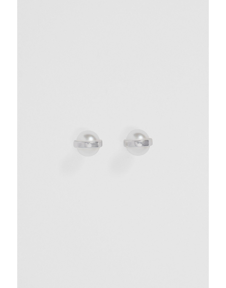 Pearl Stud Earrings 